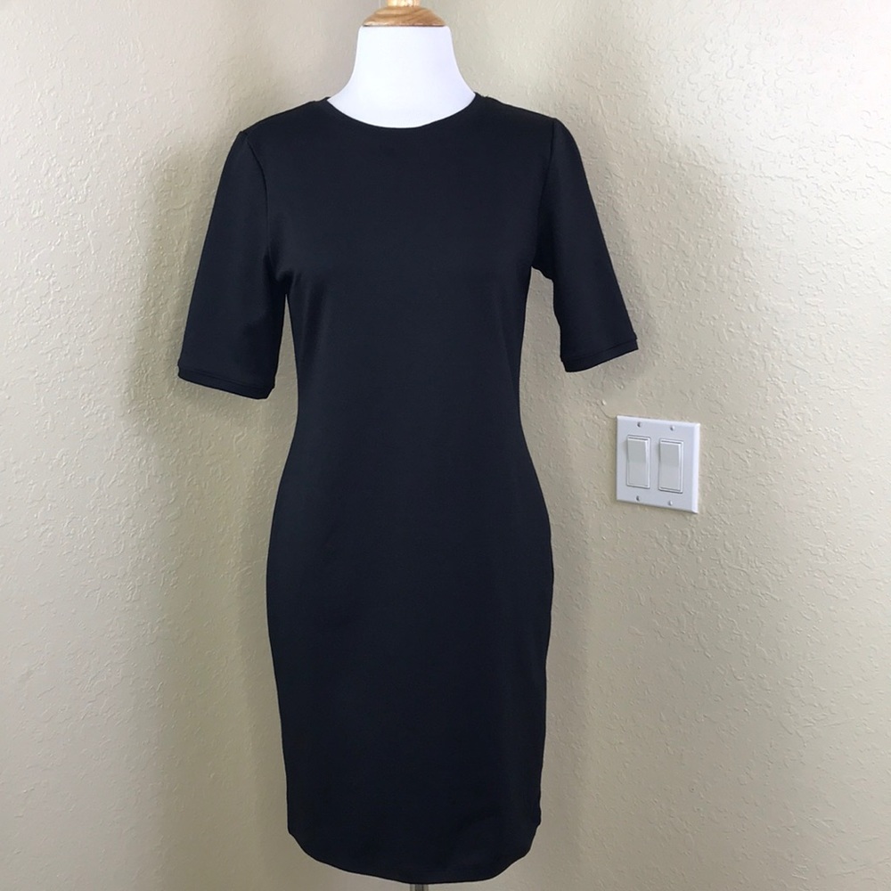 FOREVER 21 Black Dress w Sleeves L